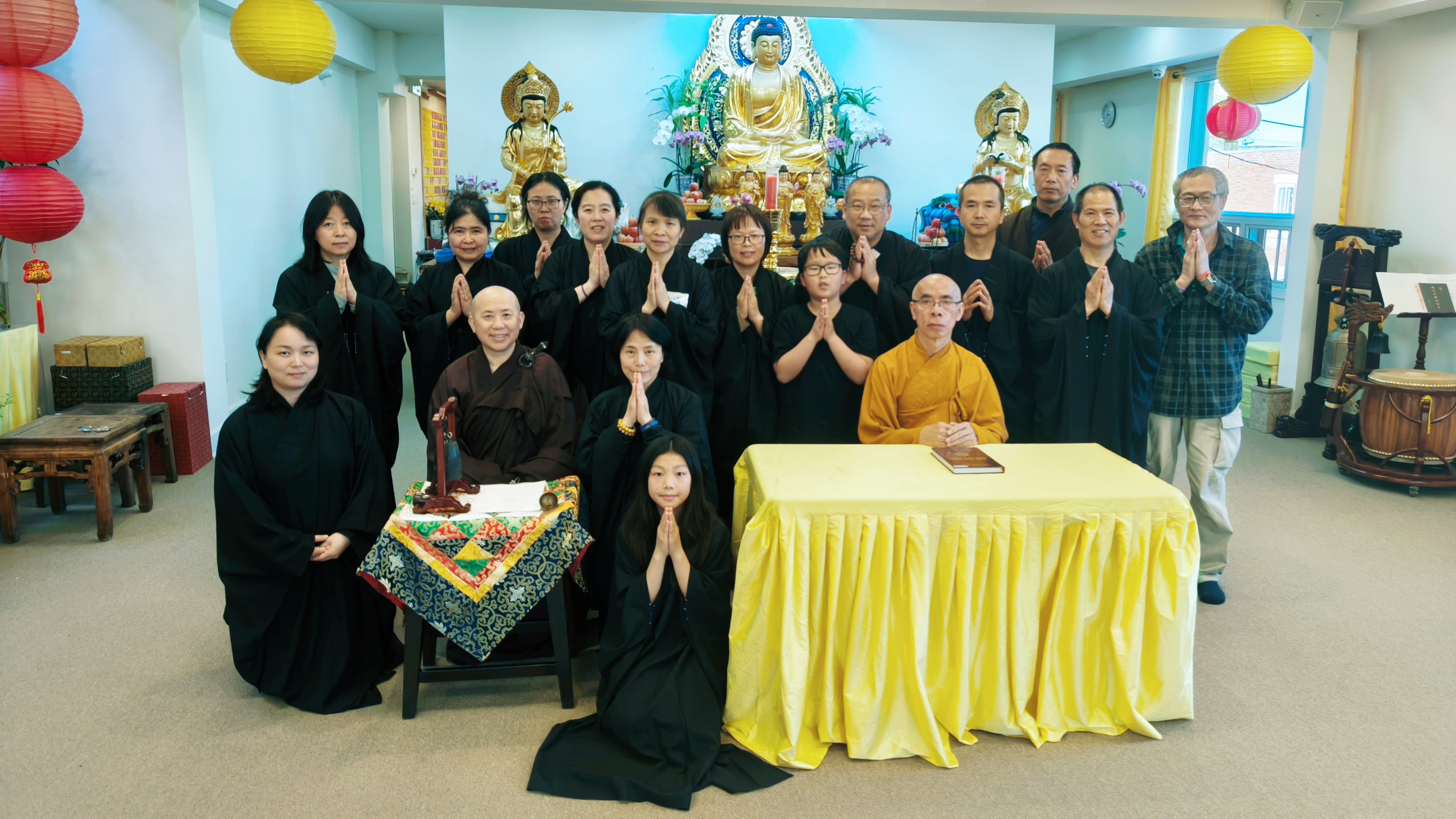 八关斋戒法会